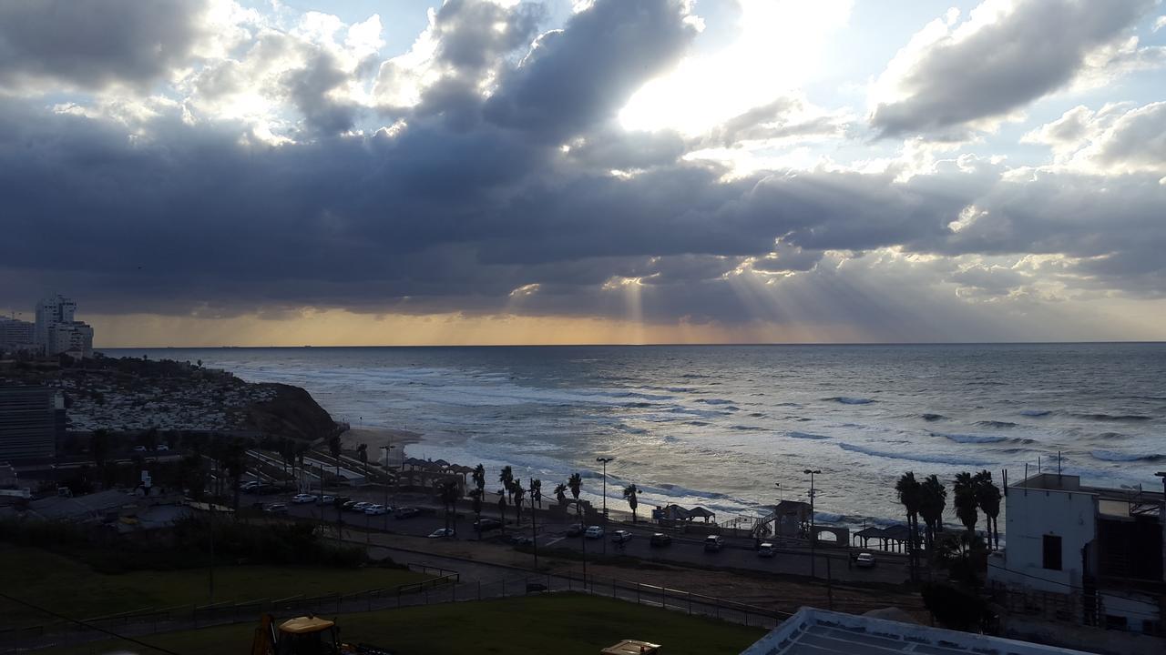 Jaffa Family Penthouse, Sea Front , 3Br, 2Ba, Apartment เทลอาวีฟ ภายนอก รูปภาพ
